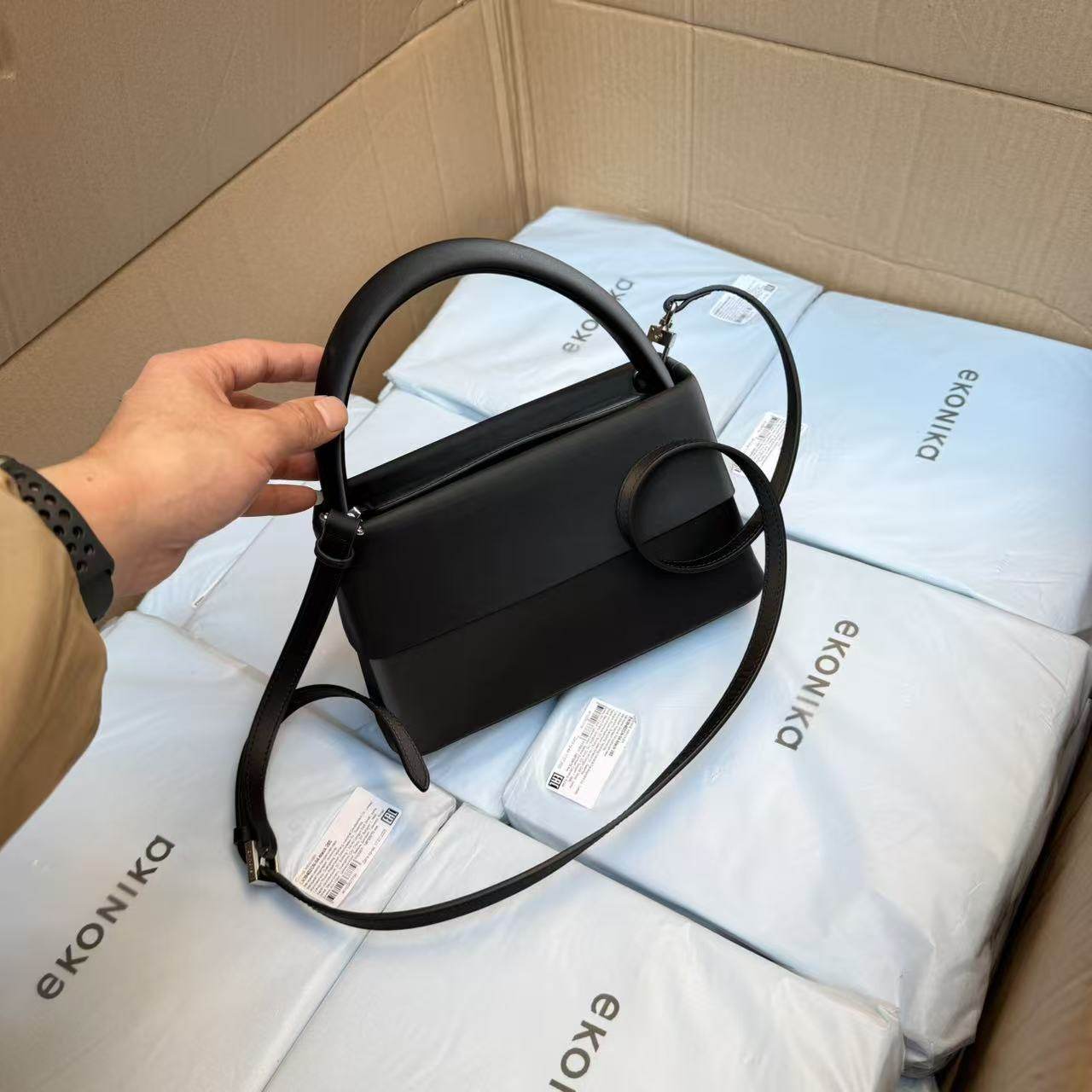 限量二三十个！出口俄罗斯！正价2000+！小众高端头层牛皮斜挎包,箱包皮具/热销女包/男包,通用款女包,淘宝优惠券,粉丝福利购,淘宝优惠卷