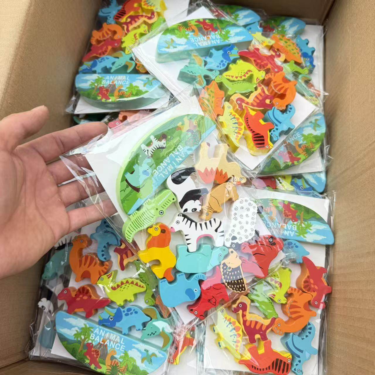 出口外单！ 高品质！儿童益智大颗粒木质恐龙叠叠乐平衡堆叠玩具,玩具/童车/益智/积木/模型,木质积木,淘宝优惠券,粉丝福利购,淘宝优惠卷