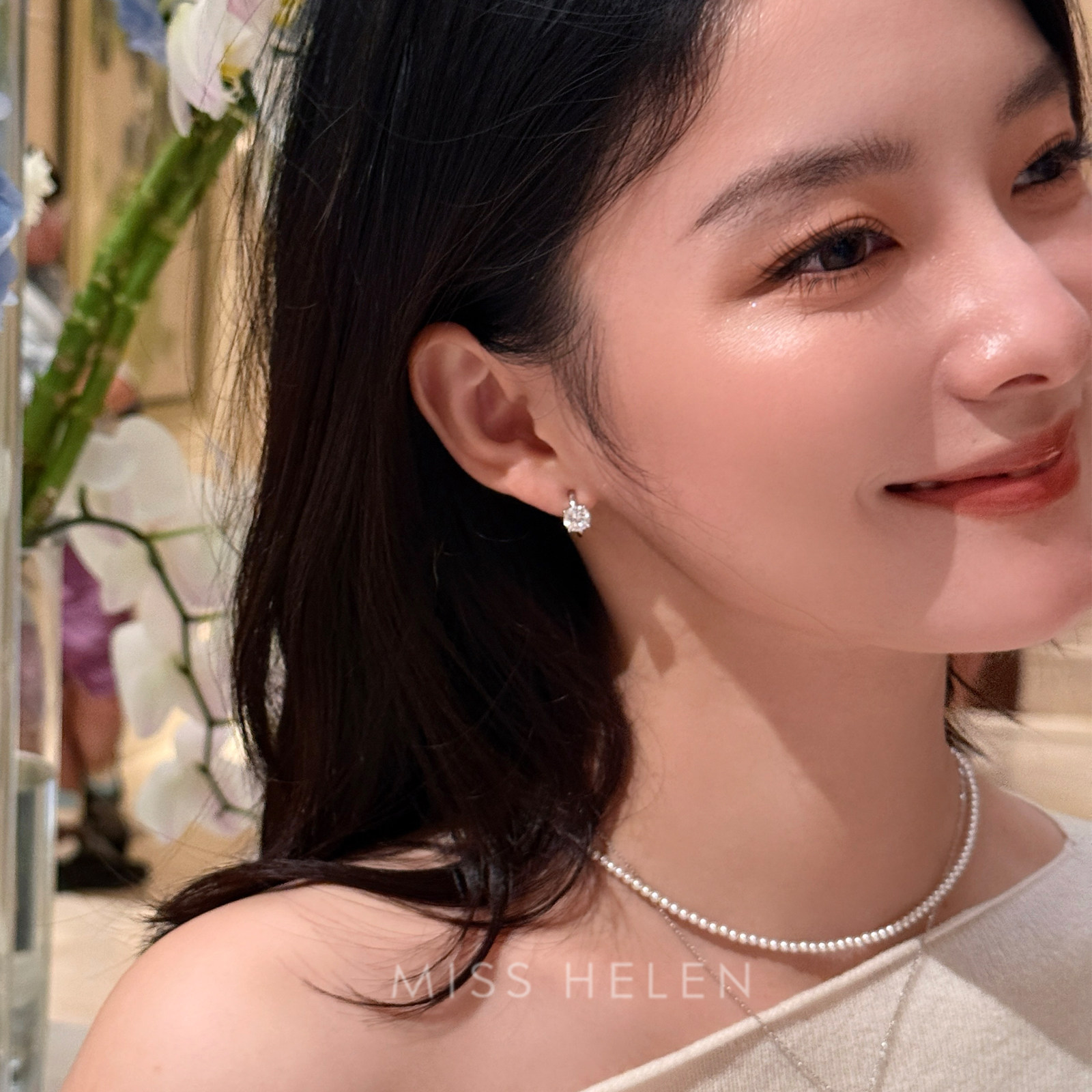 MISS HELEN一克拉莫桑钻耳环女轻奢高级耳钉简约耳扣硅胶耳夹耳饰