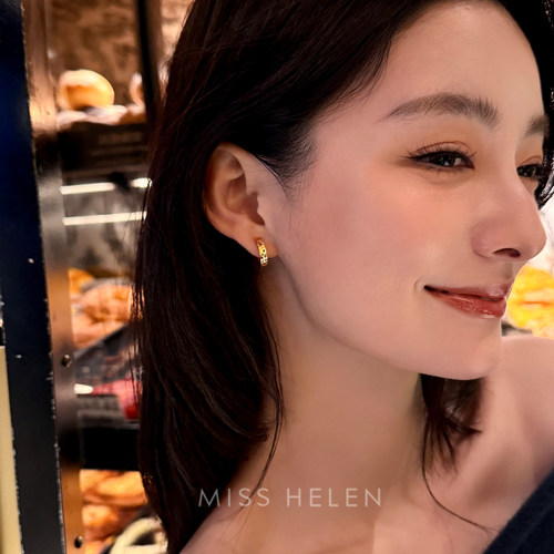 MISS HELEN碎碎冰小耳圈无耳洞耳夹女耳钉经典设计百搭高级感耳环