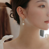 天然珍珠故宫玉兰花耳环硅胶耳夹无痛防掉无耳洞复古高级感轻奢女