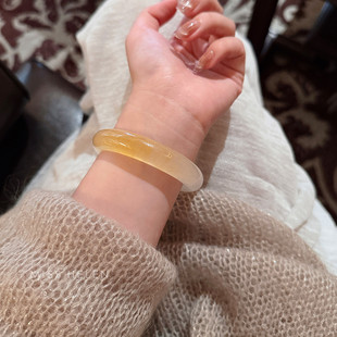 氛围感 百搭镯子冬季 MISS HELEN一口糖黄龙玉手镯女小众气质新中式