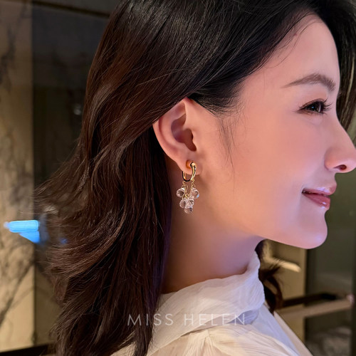 8/7 20点新品95折 水晶流苏耳钉水滴玻璃珠耳夹灵动精致通勤耳环