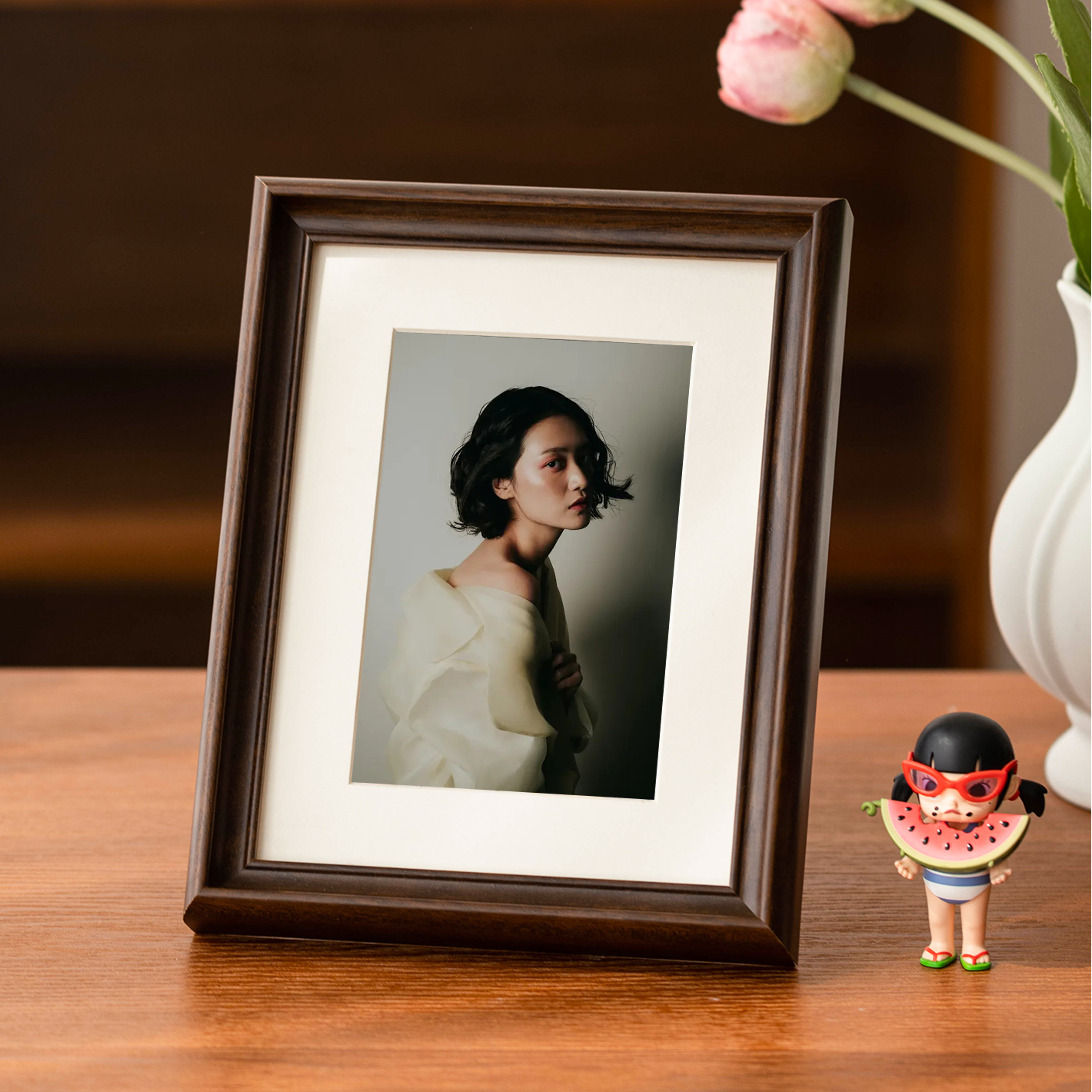 海马体写真高级感实木胡桃色相框