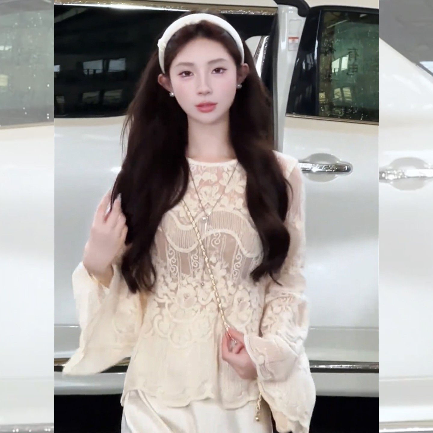 重工喇叭袖打底蕾丝衫女春秋新款高级感休闲宽松显瘦百搭小衫上衣