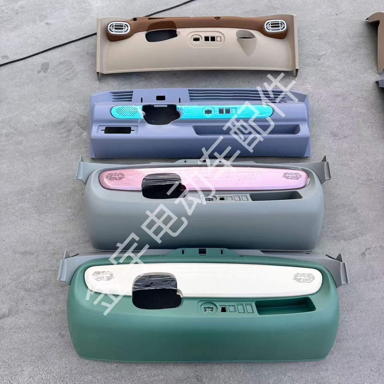 云朵电动四轮车把式工作台仪表台方向盘式工作台仪表台