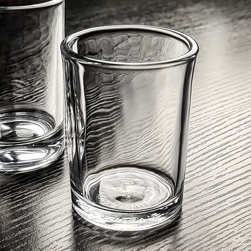 钢化玻璃二两白酒杯3两直身厚三两酒杯茶杯家用高颜值耐高温防摔