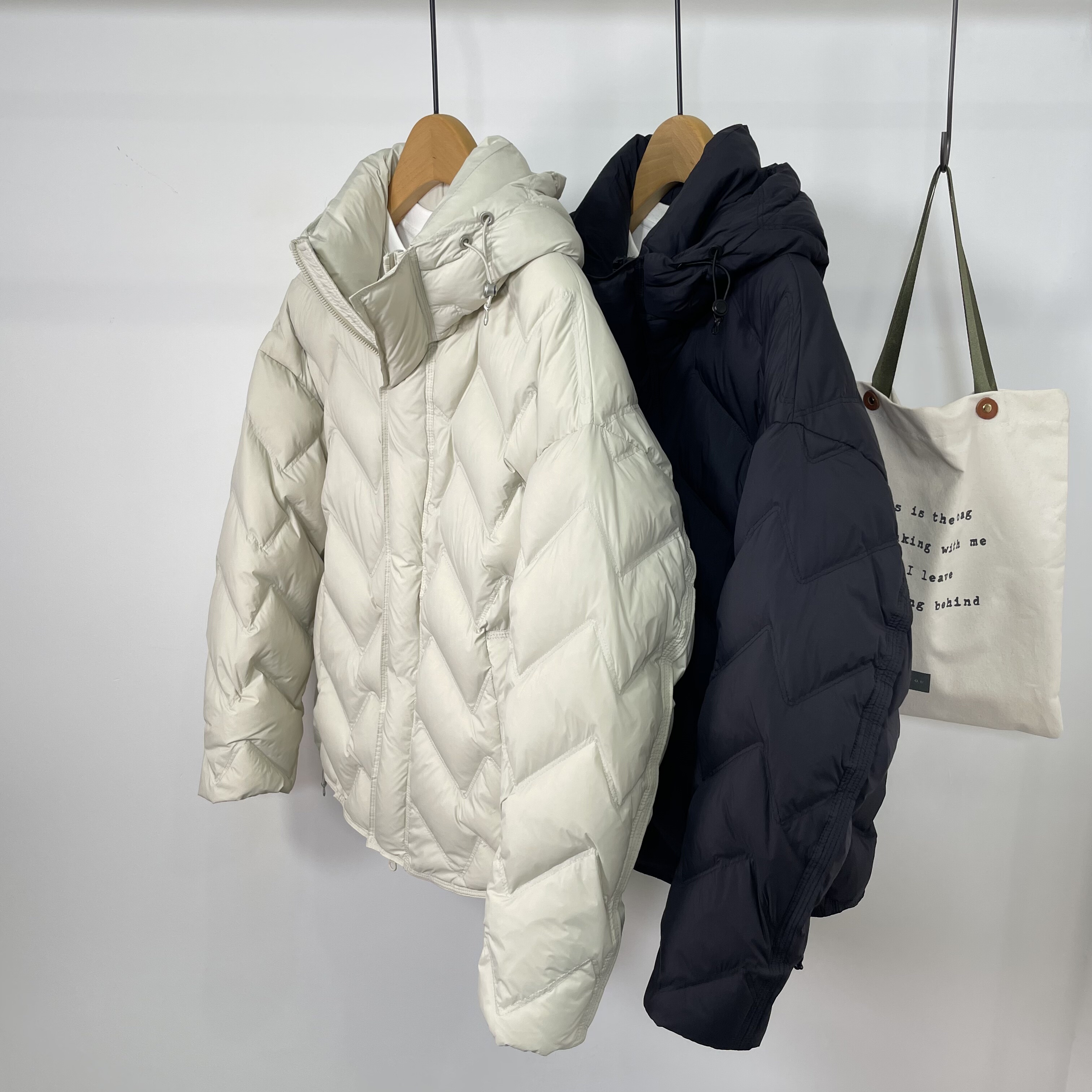 2025冬季新款韩版连帽羽绒服男百搭潮流时尚休闲90白鸭绒保暖外套