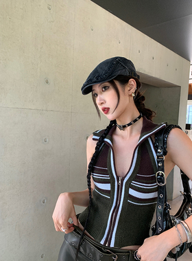 鲸鱼和玖 军绿色v领独特别致小背心女夏外穿2025新款无袖上衣露背