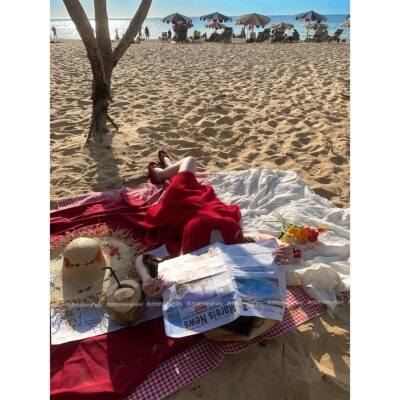 肉肉怡红色连衣裙MX26AP7440B