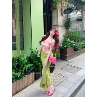 肉肉怡【夏日青柠】小清新一字肩花色修身上衣女夏季绝美纯色半裙