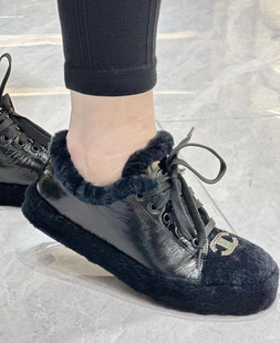 冬季毛毛鞋女平跟平底乐福鞋保暖棉鞋加绒羊皮毛一体奶奶鞋妈妈鞋