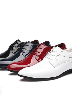 37-48码红色皮鞋男韩版漆皮英伦夜店个性亮皮尖头鞋大码454647