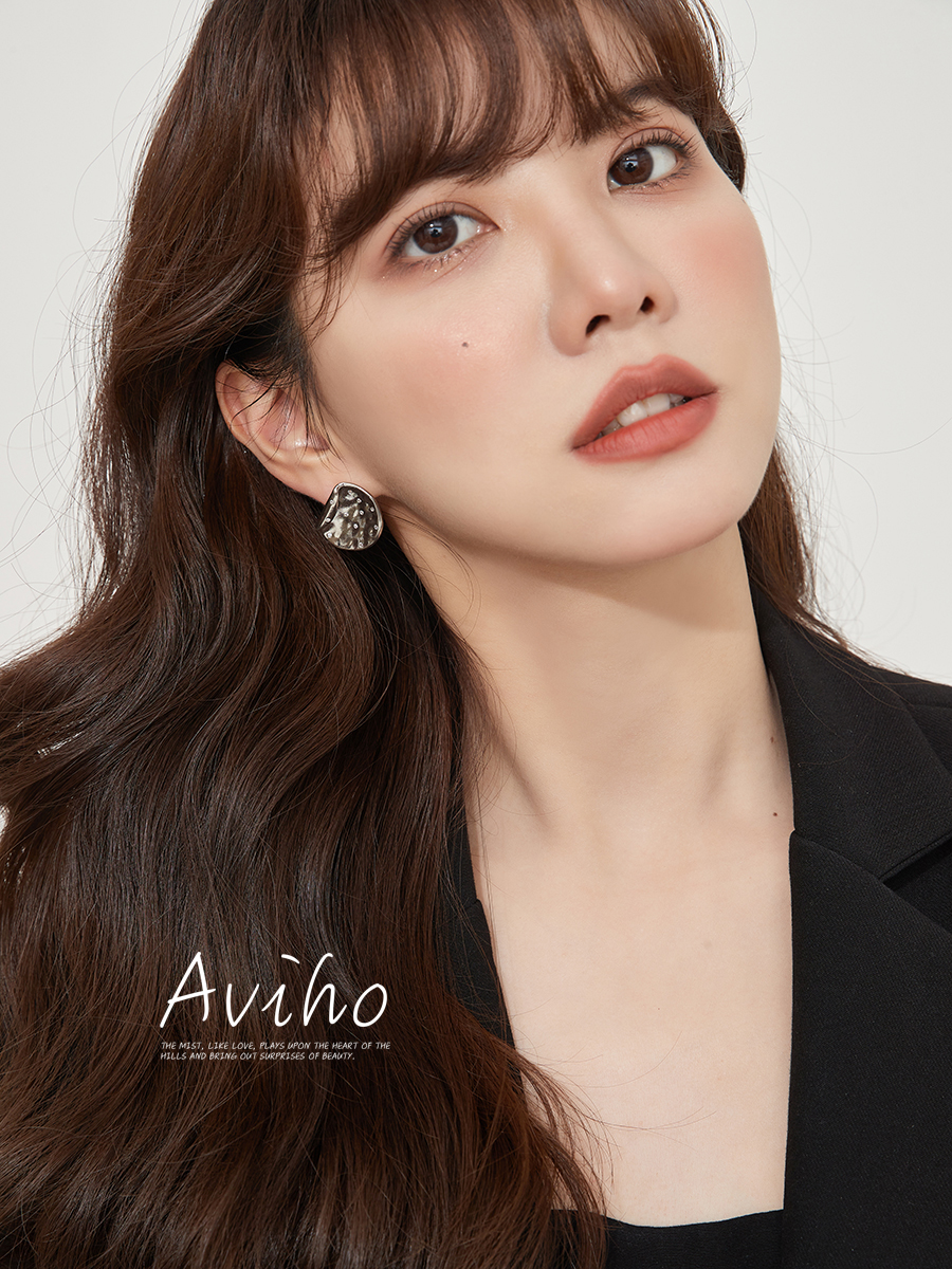 aviho小众设计感耳环锆石女
