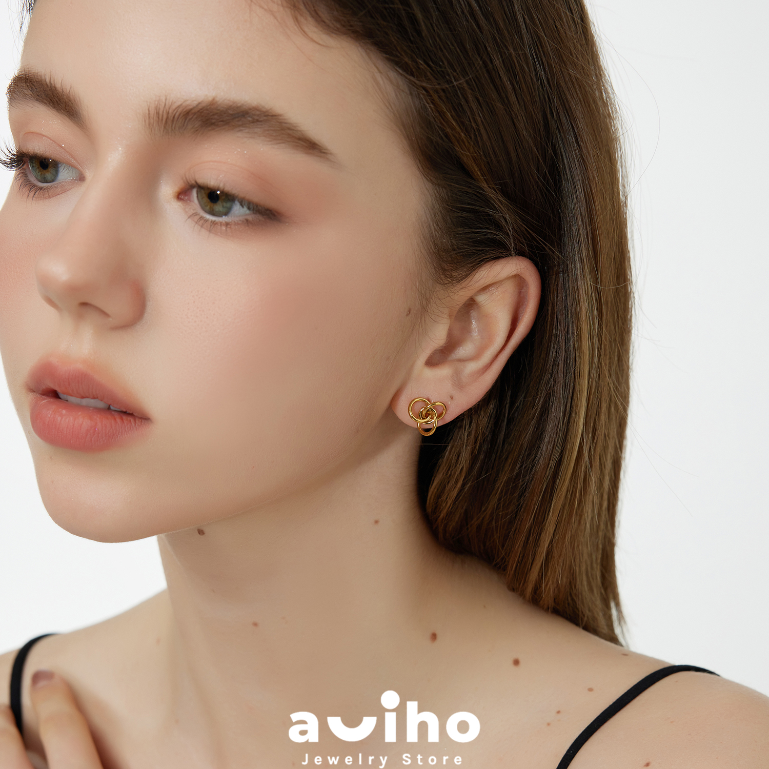 aviho 法式复古小巧精致耳环新款爆款简约个性高级感设计麻花耳钉