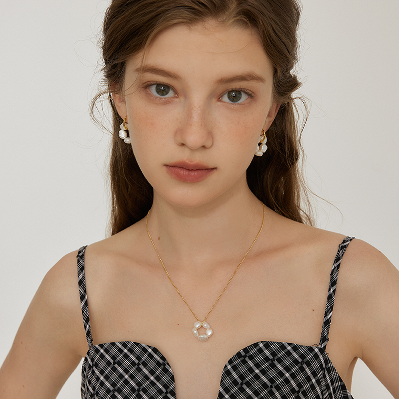 aviho天然巴洛克珍珠吊坠项链