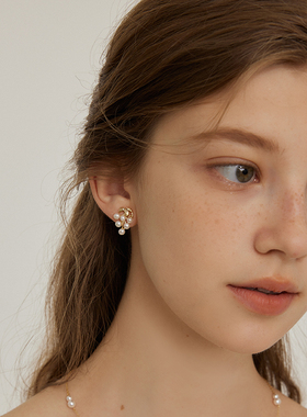 aviho 精致轻奢珍珠葡萄耳环气质小众设计高级感耳饰耳钉新款女