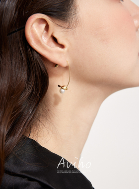 aviho 半夏 设计感花朵造型珍珠耳环 小众气质通勤耳饰