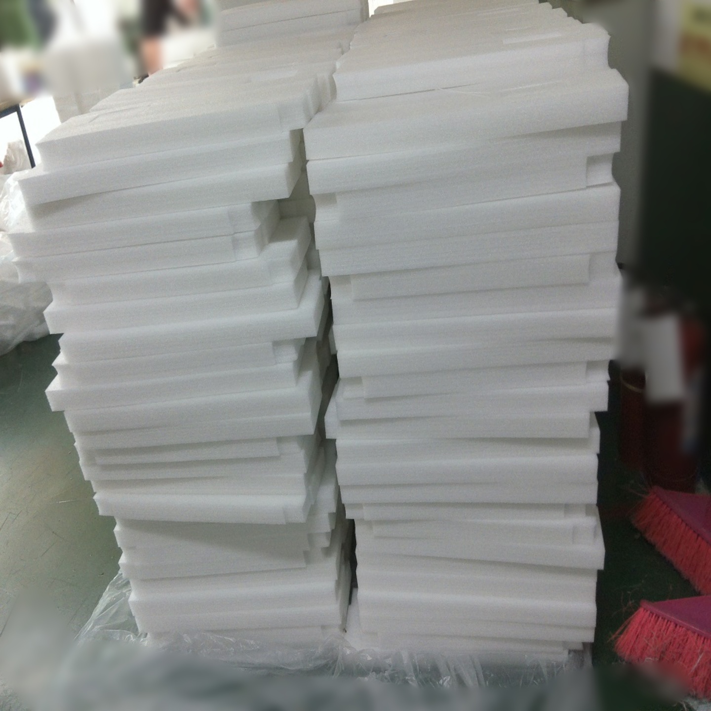 epe泡沫填充物料珍珠棉不规则小块防震棉包装棉边角料广东包邮