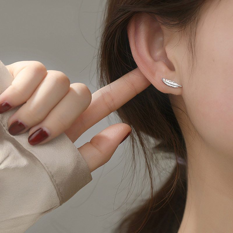 s925纯银耳钉羽毛耳饰女简约冷淡