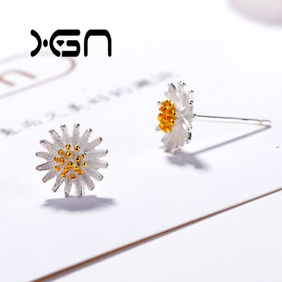 s925纯银 小雏菊耳钉女韩国韩版 饰品时尚简约银饰厂家