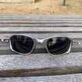 Silver Frame Black Film + Mirror Box + Lens Cloth