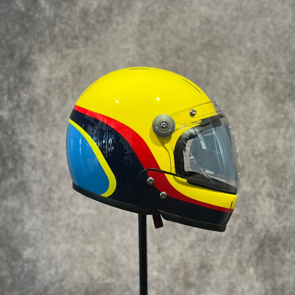 环法拉力黄赛车头盔法国veldt摩托车头盔男女3c认证机车电车半盔