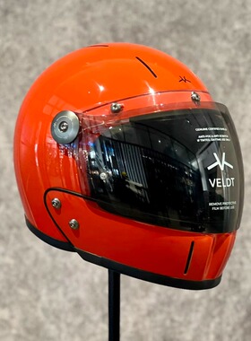 朱砂红VELDT摩托车头盔男女3c认证电动车安全骑行个性风头盔拿铁