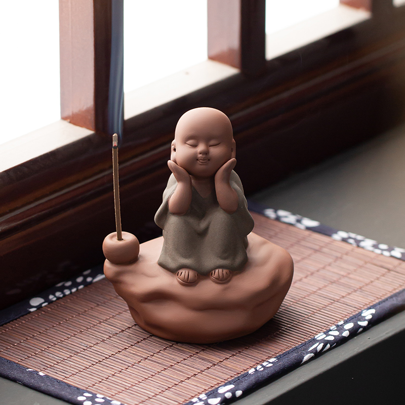 紫砂禅意沙弥茶宠手工底座小香炉