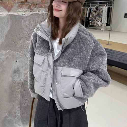 洋气设计感毛毛拼接保暖白鸭绒羽绒服女减龄显瘦立领外套2025新品