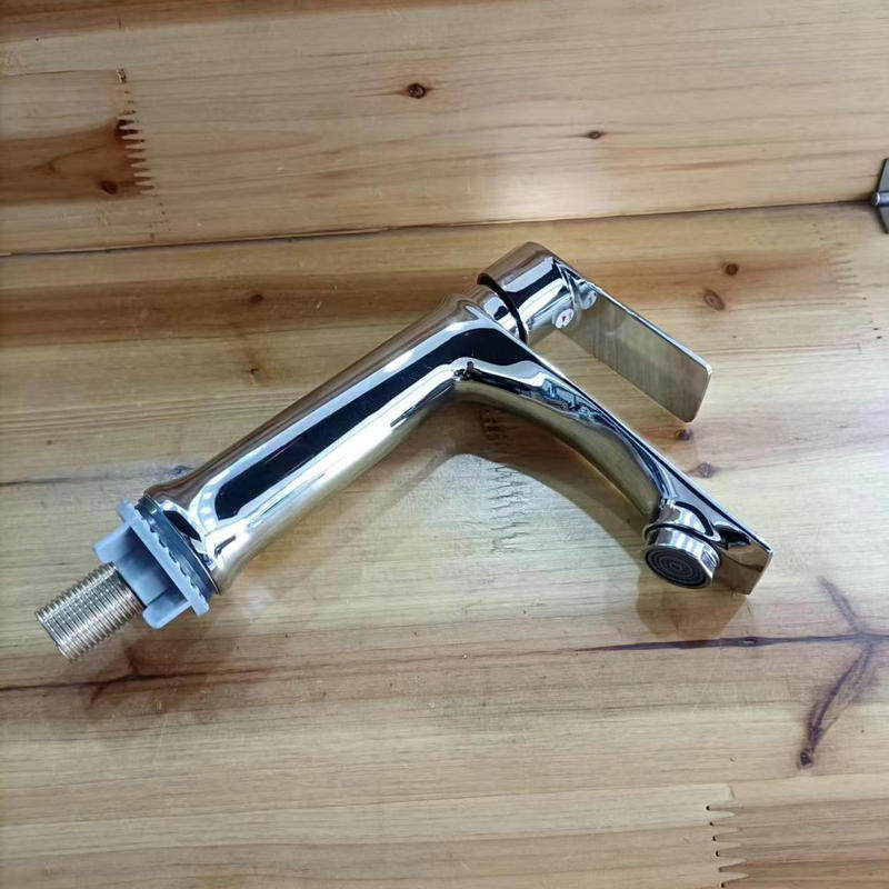 上海日丰卫浴洁具公司全铜单冷水龙头洗手盆单孔台上洗脸盆卫生间