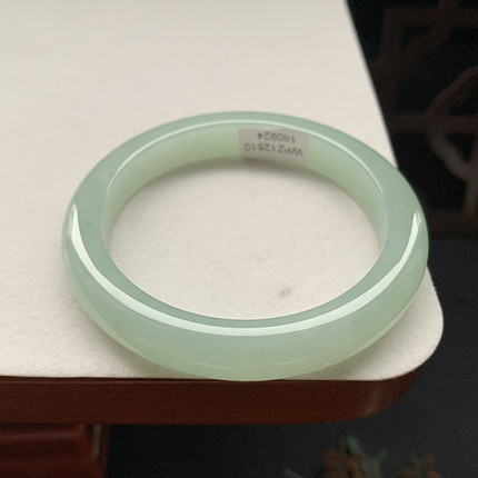 缅甸翡翠手镯A货53MM手镯浅绿冰晴葡萄肉美人条玉手镯女款珠宝