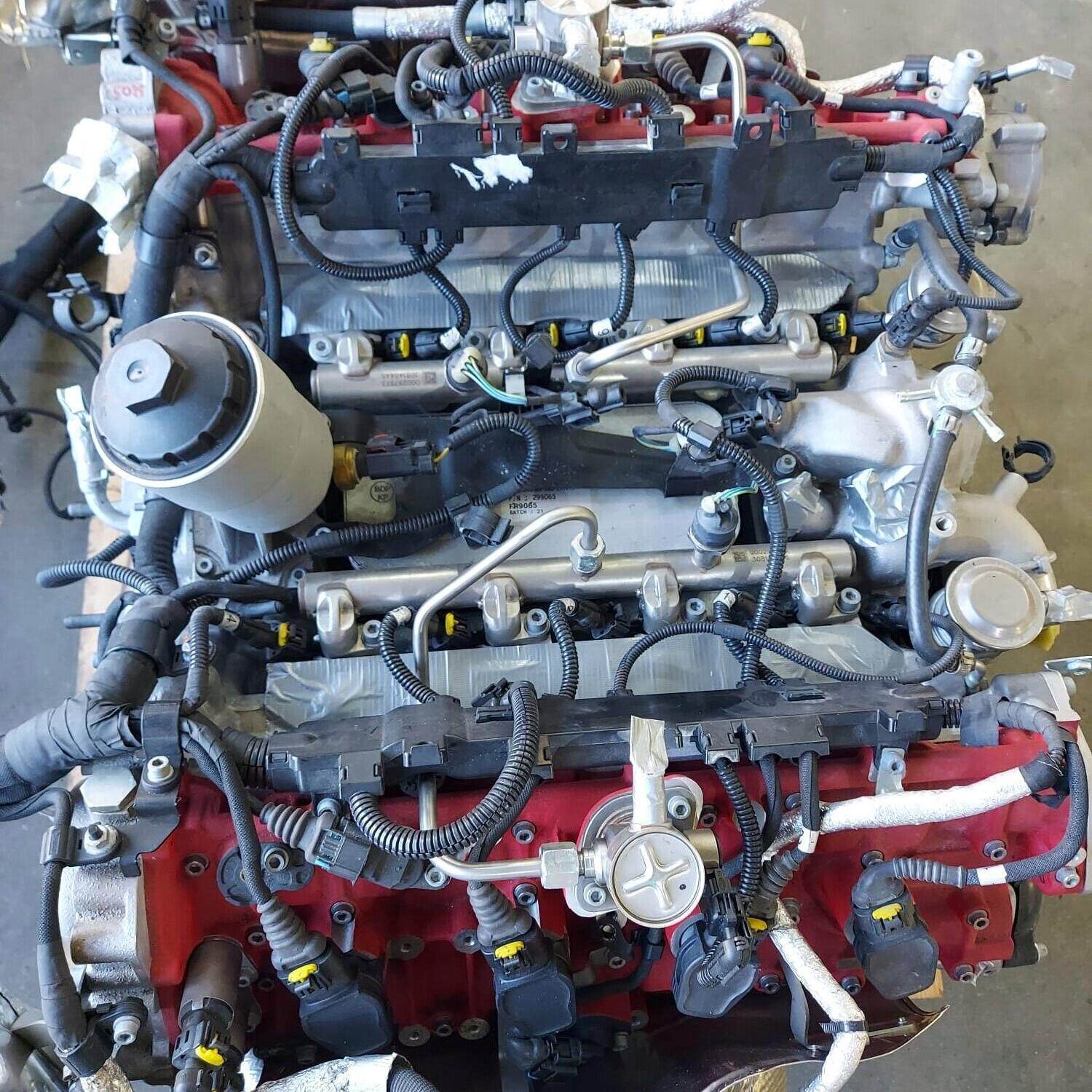适用法拉利 GTO F430 SF90 488 Pista F154CB 3.9T V8 发动机总成
