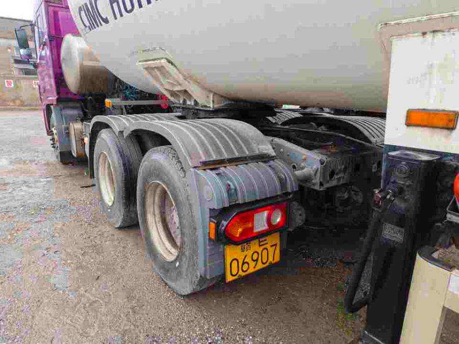 4月16日上饶市赣E06907集瑞联合牌重型半挂牵引车一辆网络拍卖公告