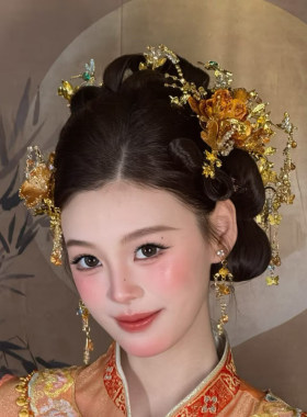 新款新娘金色中式龙凤褂鬓角头饰
