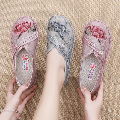 复古民族风绣花鞋舒适国风妈妈鞋