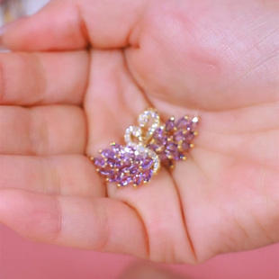 紫色锆石优雅天鹅耳钉耳环女设计感轻奢网红百搭配饰2024新款耳坠