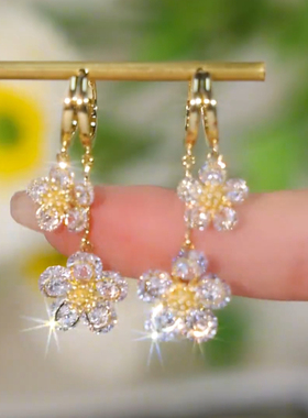 超闪锆石花朵黄色花蕊耳扣耳环女春日流行网红百搭耳饰2023新款潮