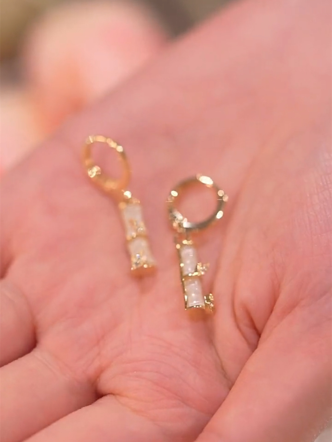 网红百搭耳扣防丢设计感2022新款