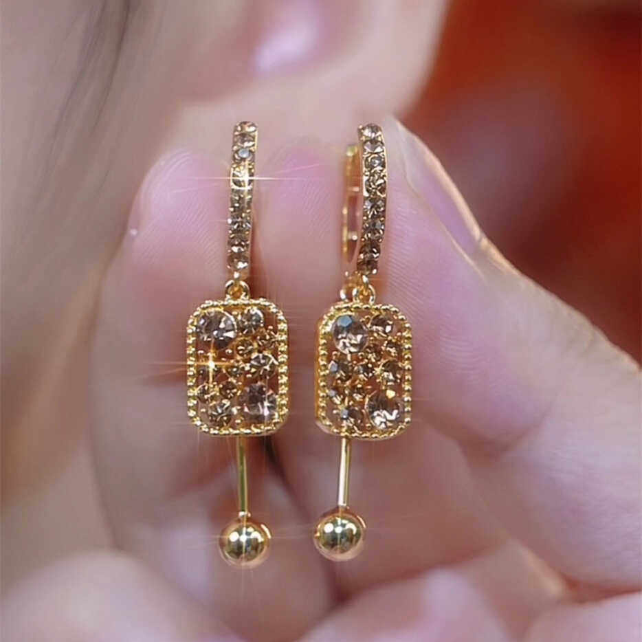 美拉德色方形点钻耳扣耳环女短款灵动球球设计感网红百搭耳饰耳坠