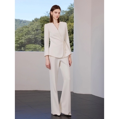 AD米色新中式职业装西装套装女2025春秋季高级感V领系带西服外套
