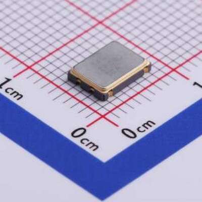 O9705027MEDA4SI 预编程振荡器 YSO690PR 27MHZ 3.3V 20PPM SMD70