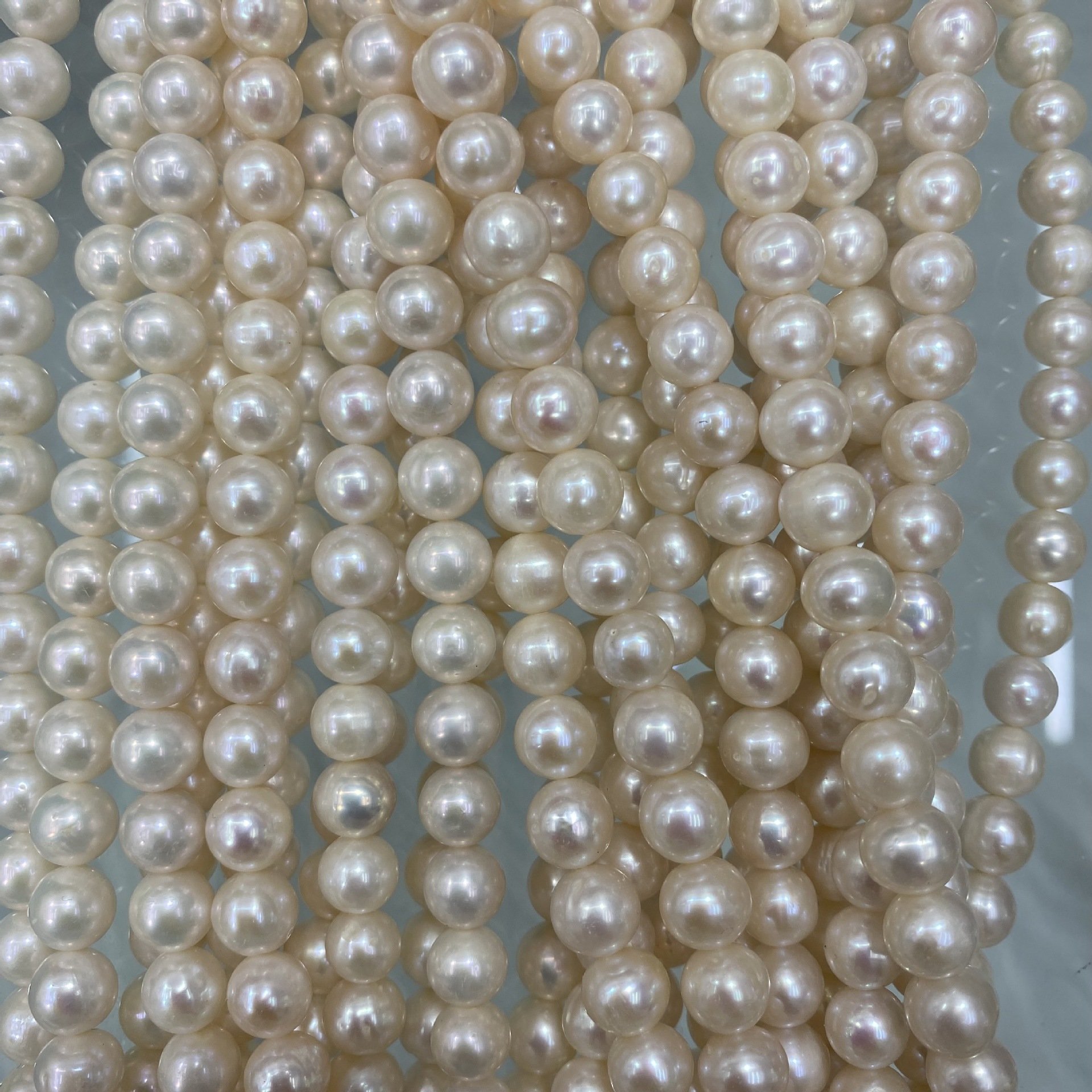 天然淡水珍珠 8~9mm 强光 近圆 无花皮 基本无纹 diy项链 手链