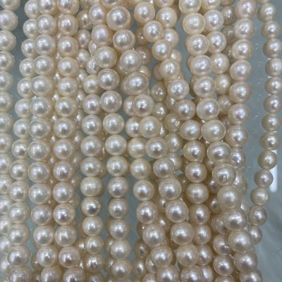 天然淡水珍珠 8~9mm 强光 近圆 无花皮 基本无纹 diy项链 手链