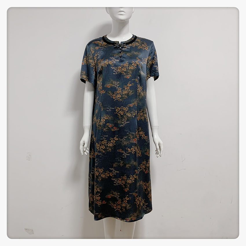 【闭店清仓】，232425款福太太妈妈装大码高级桑蚕丝夏季连衣裙