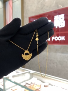 周大福代购 传承系列镶钻福在当下足金黄金钻石项链正品定价RU563