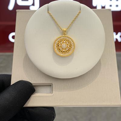 周大福步步生莲黄金钻石项链