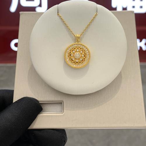 周大福步步生莲黄金钻石项链