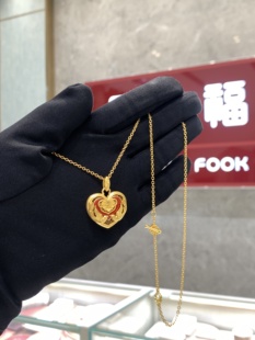 周大福代购 传承系列珐琅喜鹊爱心足金黄金项链女 正品定价R37002