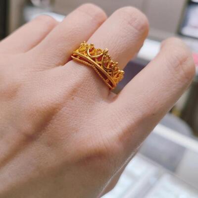 周大福花丝大皇冠足金戒指